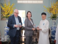 THE DELEGATION OF THE FRENCH MINISTRY FOR EUROPE AND FOREIGN AFFAIRS AND OF THE GENERAL CONSULATE OF FRANCE IN HO CHI MINH CITY MADE A VISIT TO THE HOLY SEE OF CAODAISM IN TAY NINH